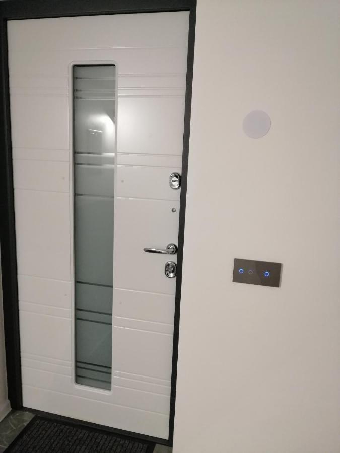 Luxury Apartment Private House And Parking Netflix Tartu Exterior photo