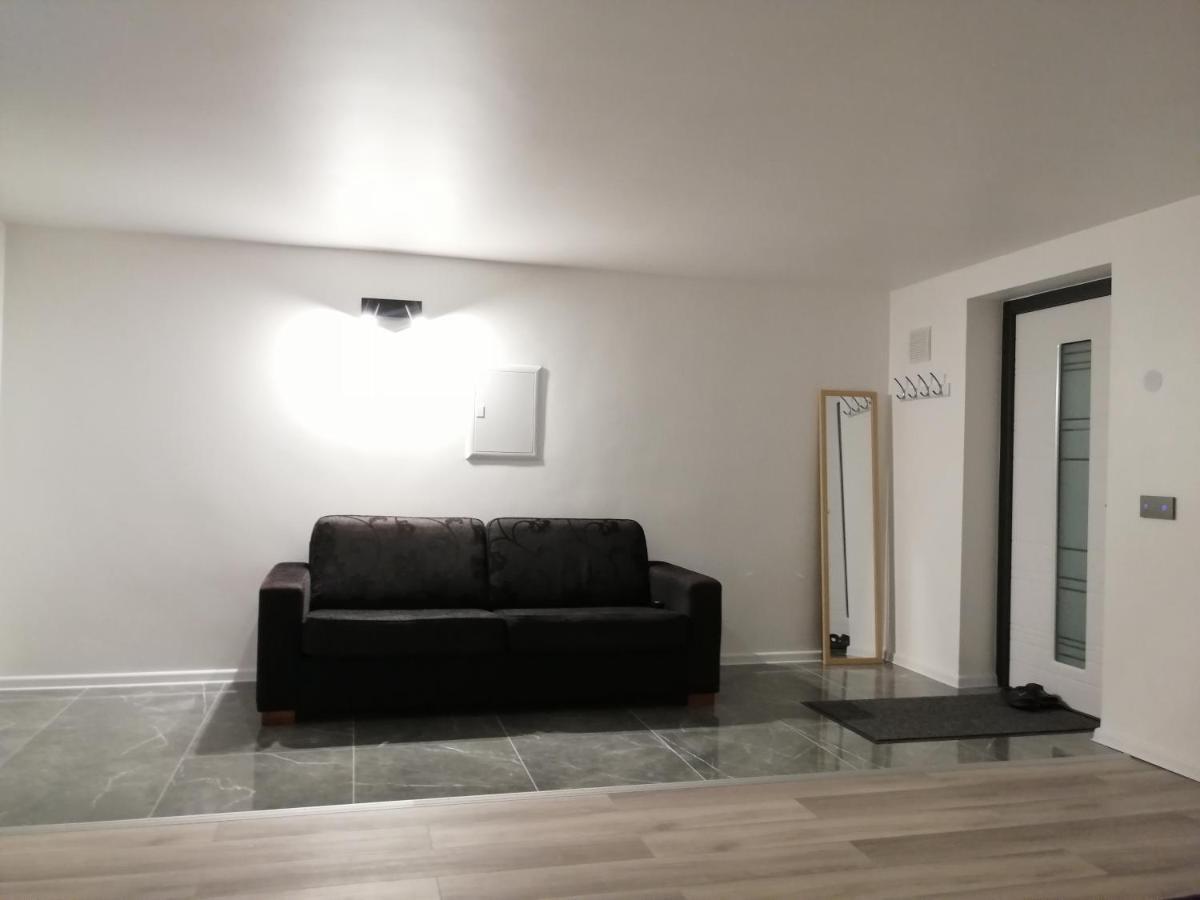 Luxury Apartment Private House And Parking Netflix Tartu Exterior photo