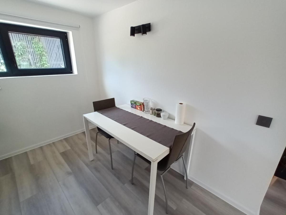 Luxury Apartment Private House And Parking Netflix Tartu Exterior photo