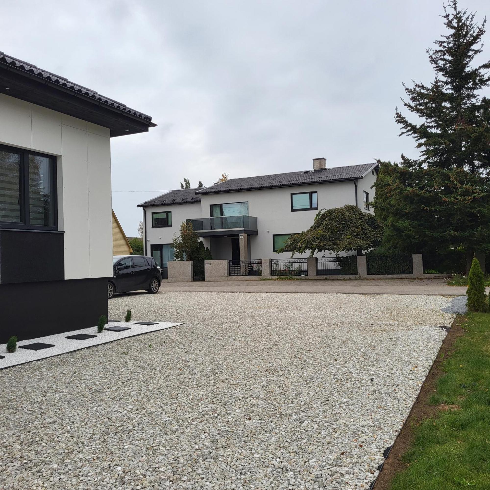 Luxury Apartment Private House And Parking Netflix Tartu Exterior photo